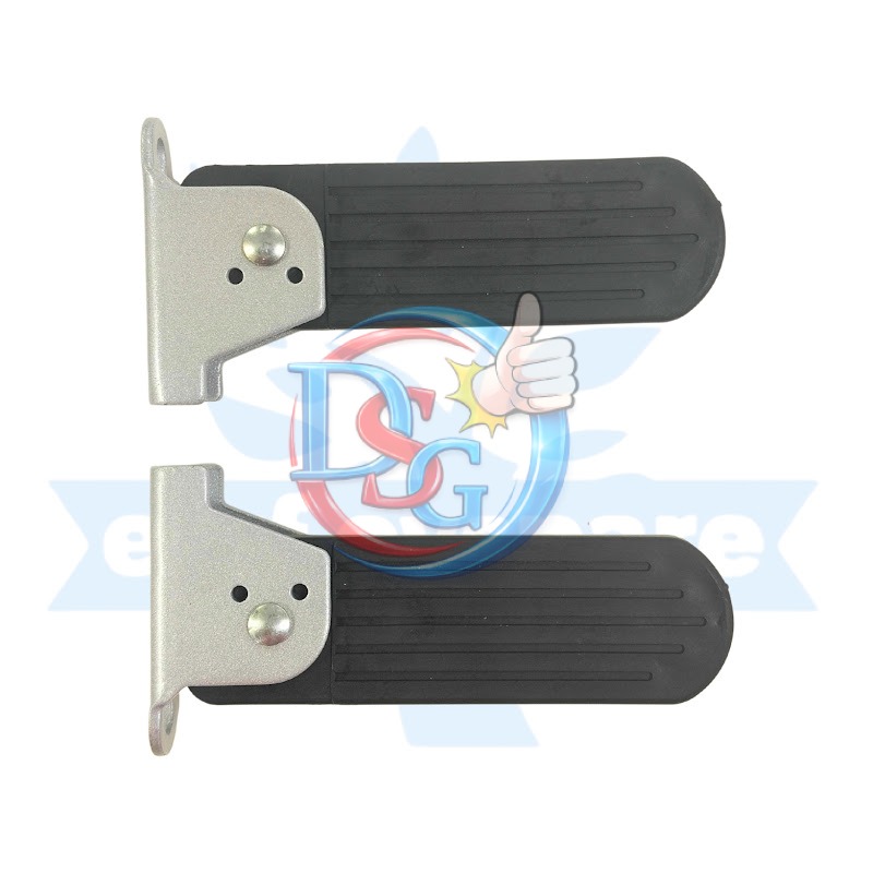 GENTS FOOTREST B&W KINTC ZENG (314f)